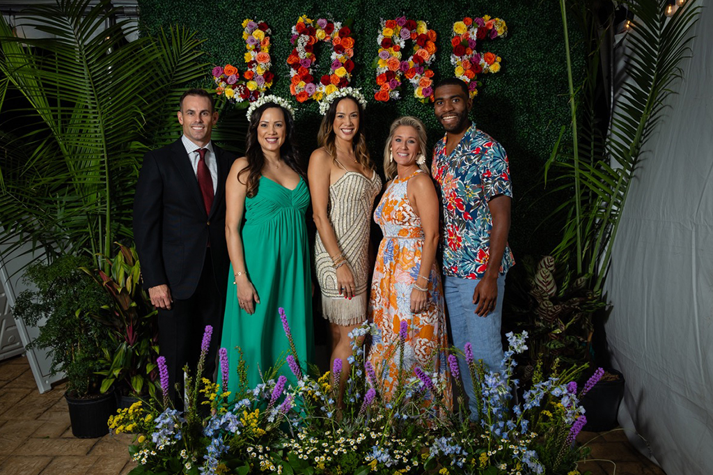 Step_and-Repeat_Photo_Booth_2023JDRF_Gala-2.webp